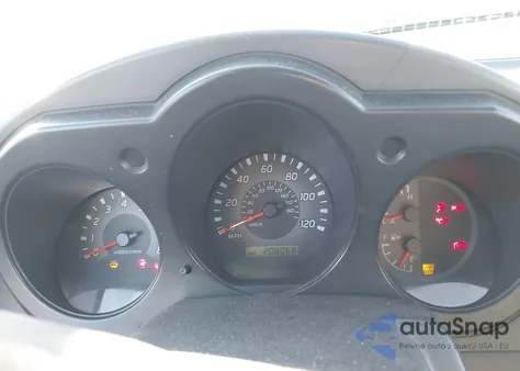 2002 Nissan Xterra Xe z USA, uszkodzony, nr VIN 5N1ED28TX2C600395